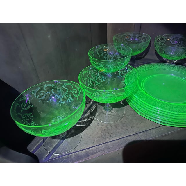 Early 20th Century Fostoria Versailles Green Uranium Glass Dessert Plate & Bowls- 10 Pieces For Sale - Image 11 of 12