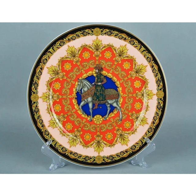 L'Ange Gabriel Plate by Versace for Rosenthal, 1996 For Sale - Image 3 of 5