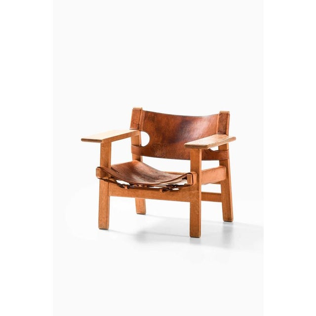 The Spanish Chair in Leather and Oak attributed to Børge Mogensen, 1950s For Sale - Image 3 of 8