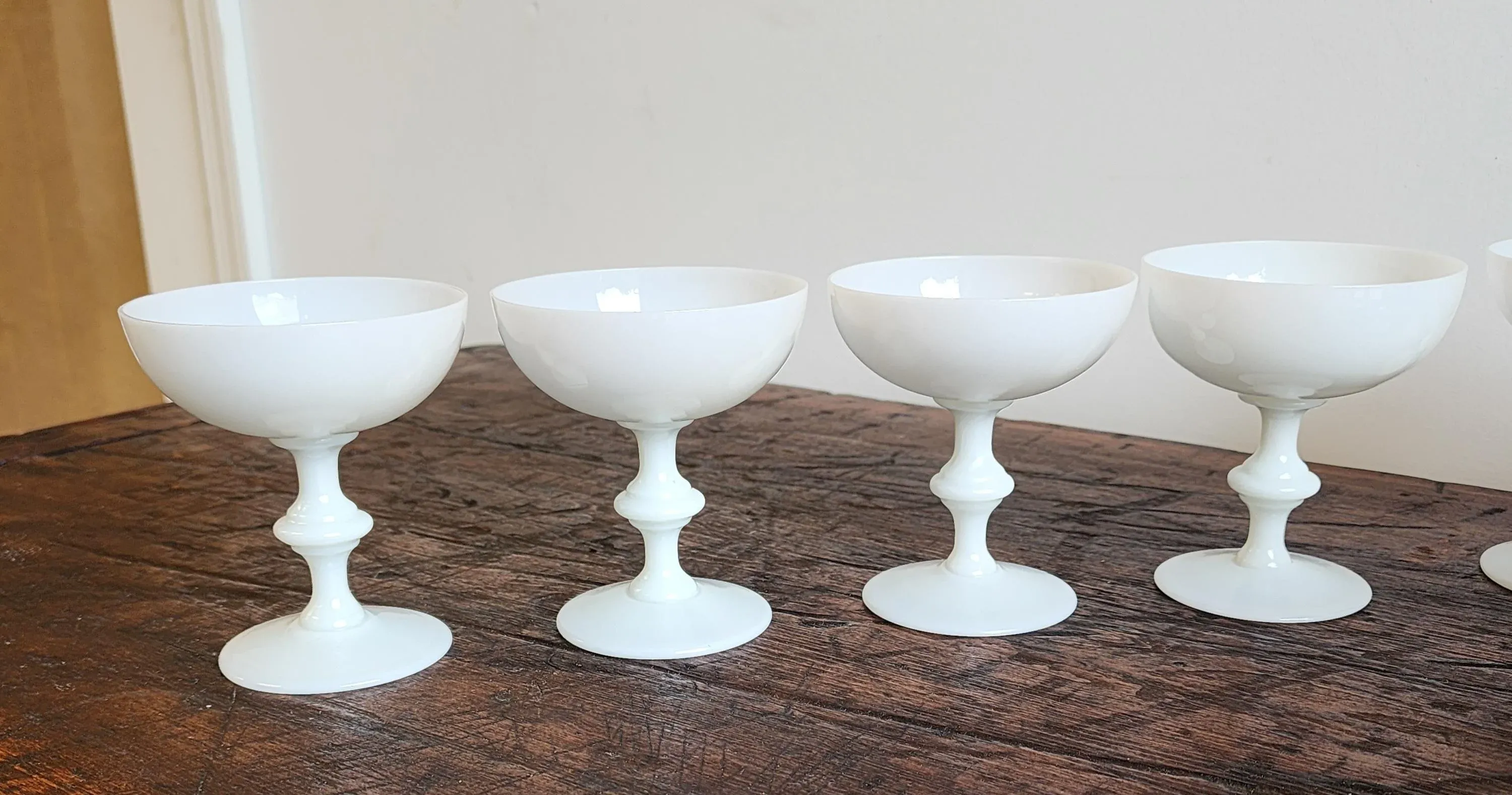 Early 20th Century Portieux Vallerysthal French White Opaline