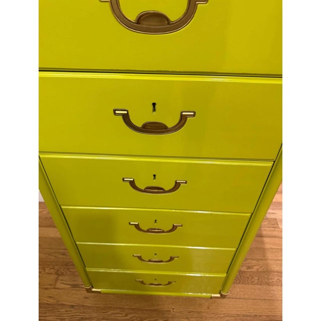 Drexel Heritage Chartreuse Lacquered Drexel Campaign Lingeries Chest For Sale - Image 4 of 4