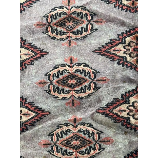 Vintage Pakistani Rug, 1980s For Sale - Image 10 of 16