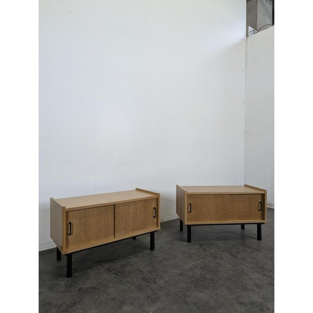 Plastic Two-Door Vinyl Record Player Cabinet, 1960s For Sale - Image 7 of 8