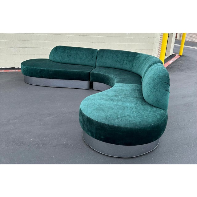 Mid-Century Modern Vintage Milo Baughman Serpentine Three Pieces Sectional Sofa for Thayer Coggin For Sale - Image 3 of 12