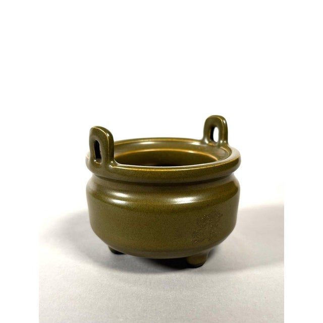 Porcelain incense burner "tea powder" China, 19th century For Sale