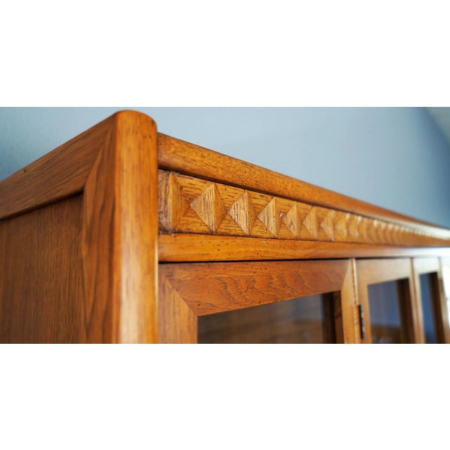 1960s 1960s Broyhill Premiere Brasilia “Diamond Head” Walnut China Hutch / Display Cabinet For Sale - Image 5 of 12