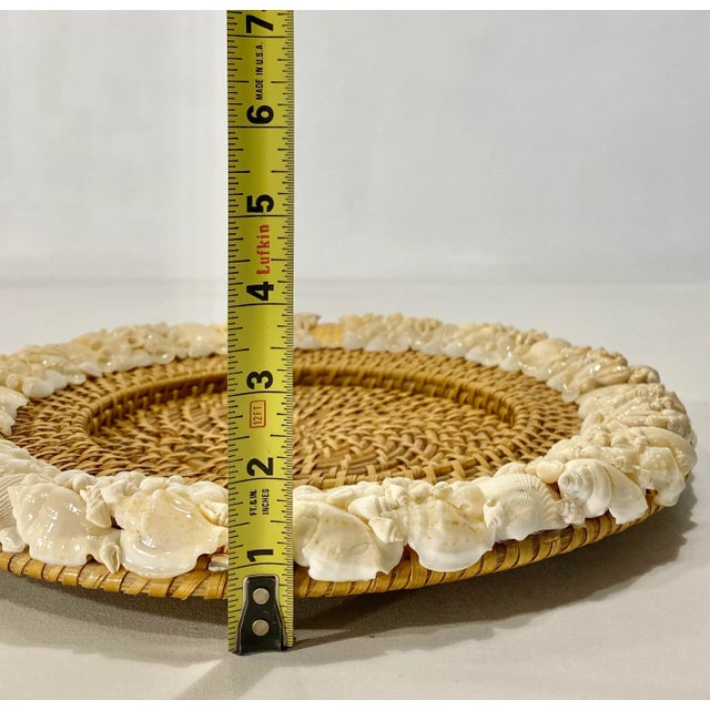 Tan 1990’s Seashell Encrusted Rattan Charger Plate For Sale - Image 8 of 9