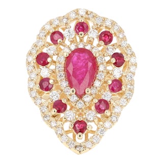 Roshe Jewels 3.38 Carat Ruby Diamond 14 Karat Yellow Gold Cocktail Ring, Size 7 For Sale