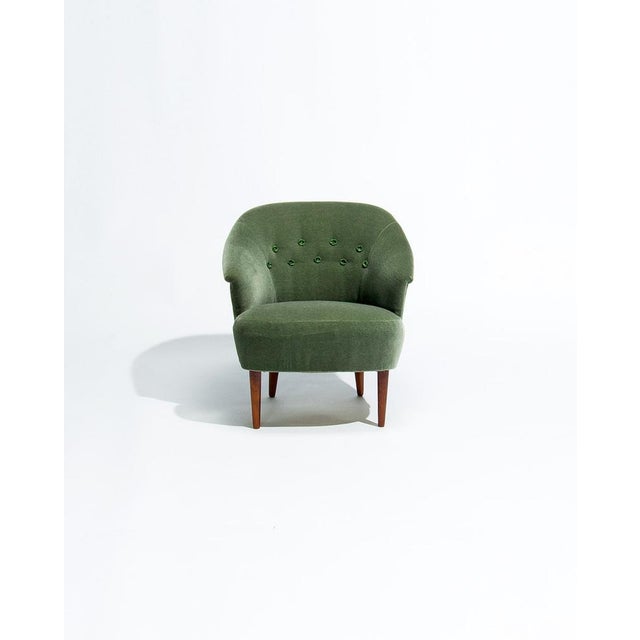 A swedish lounge chair designed by carl malmsten and produced by o.h. Sjögren, tranås, in the 1950s. This is the...