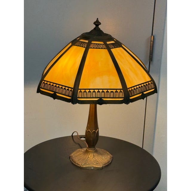 Arrow Lighting Vintage Tiffany-Style Amber Slag Glass Table Lamp, Vintage For Sale - Image 11 of 12
