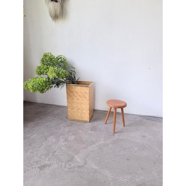 Golden Oak Tripod Stool, 1960s For Sale - Image 4 of 15
