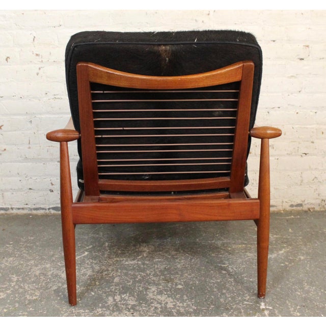 Mid 20th Century Mid 20th Century Teak "Spade Chair" Attributed to Finn Juhl With Cowhide Cushions For Sale - Image 5 of 14