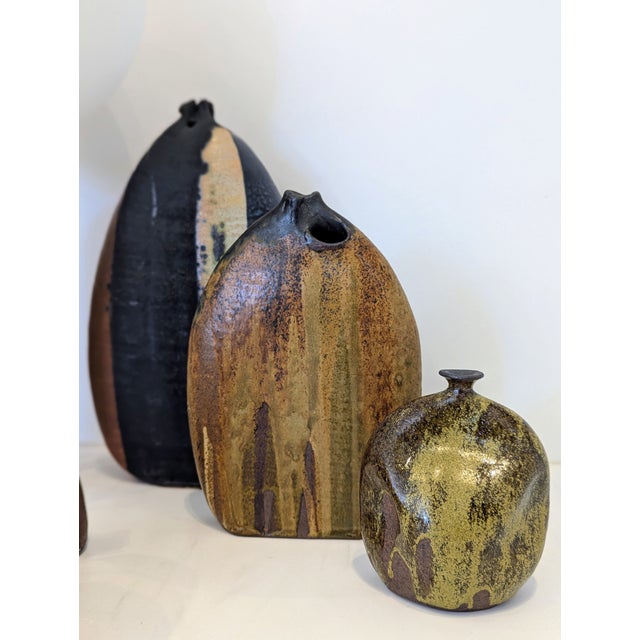 Signed James Berloff “Olive Drip” Stoneware Vessel | Organic Modern Form (C. 1960s–1980s) For Sale - Image 9 of 10