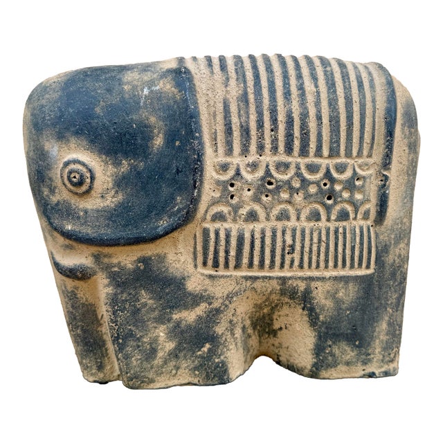 Early 20th Century Central American Elephant Sculpture For Sale