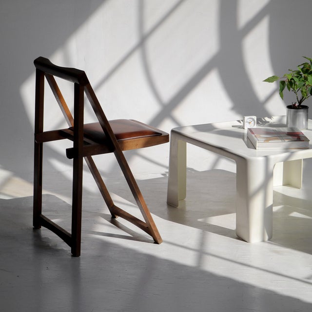 Set of 3 Trieste Foldable Wooden and Leather Chair Attributed to Aldo Jacober for Alberto Bazzani - Italy For Sale - Image 4 of 9