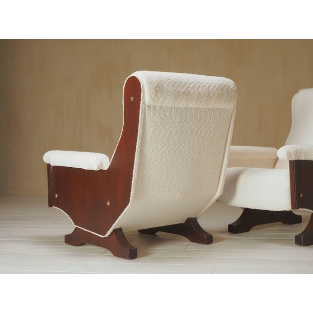 Set of Modern Italian Walnut & Boucle Armchairs attributed to Paolo Buffa, 1960s For Sale - Image 6 of 9