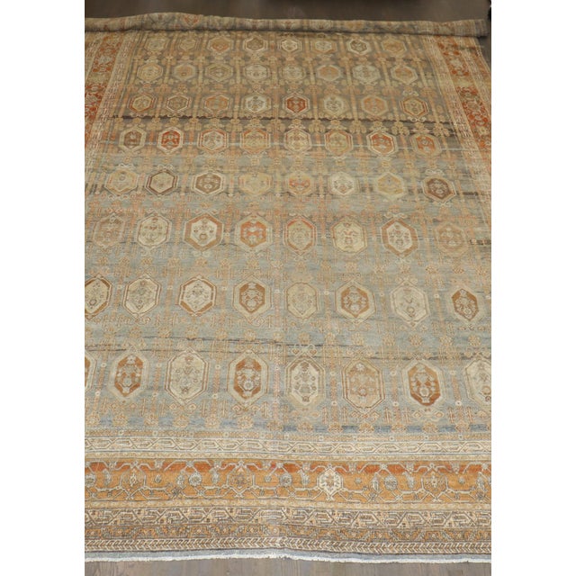 Oversize Caramel Tone Persian Bibikabad Rug no. j4422 For Sale - Image 11 of 16