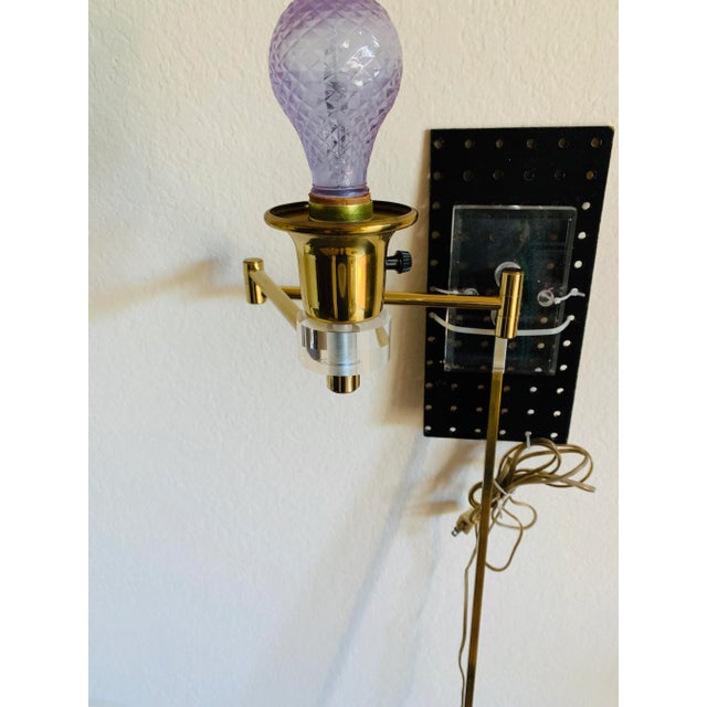 Hansen Lighting Co. Lucite and Brass Swing Arm Wall Sconce Lamp Light For Sale - Image 4 of 13