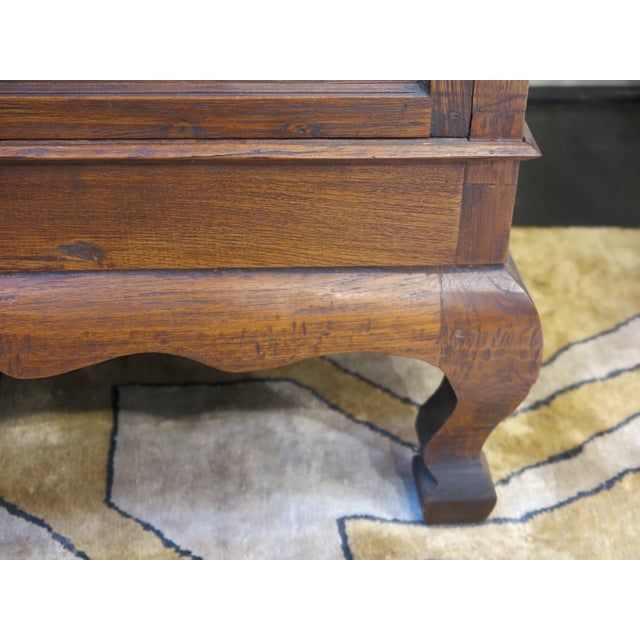 Early 20th Century Wooden Vitrine For Sale - Image 4 of 7