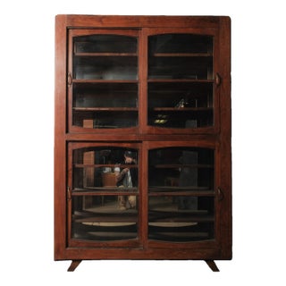 Wooden Rounded-Glass Display Cabinet With Mirrored Back For Sale