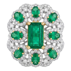 Natural Emerald & Diamond Ring in 18k Gold