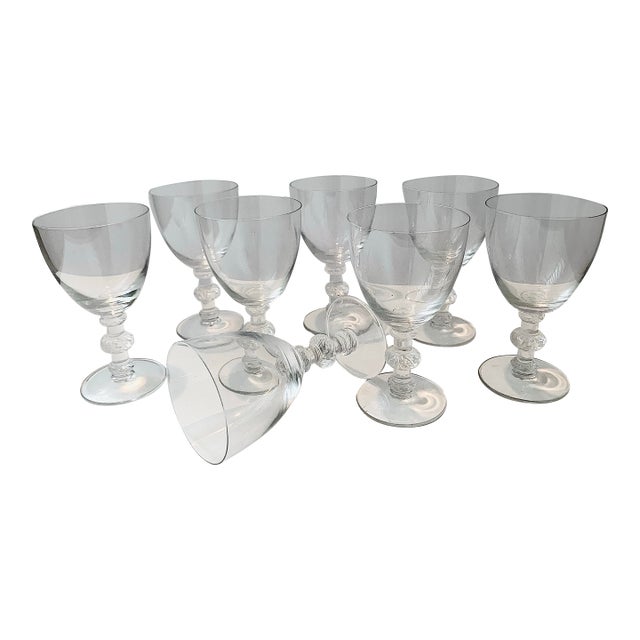 Signed 1950’s Vintage Lalique ‘Saint Hubert’ Crystal Water or Wine Goblet With 3 Frosted Leaf Decorations on the Stem, Art Deco Style- Set of 8 For Sale