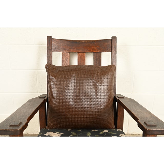 Stickley Brothers Antique Mission Oak Arts & Crafts Rocking Chair, Circa 1910 For Sale In South Bend - Image 6 of 14