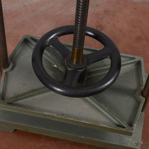 Green Bookbinding Press for Vintage Book Restoration For Sale - Image 8 of 9