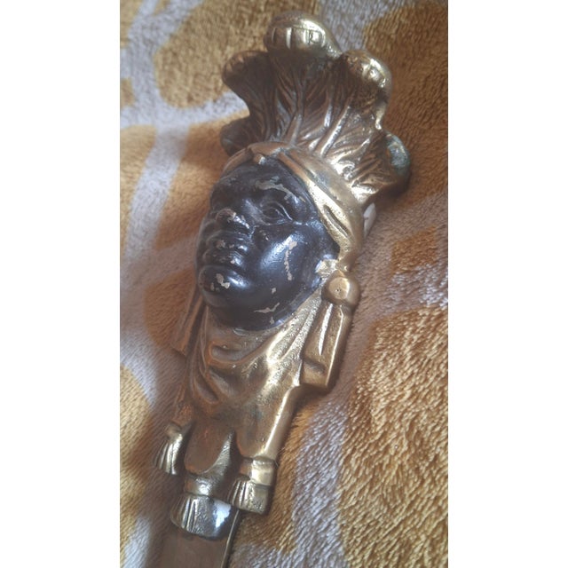 Maison Baguès C1860 French Maison Bagues Gilt & Patinated Bronze Male Figural Wall Sconce For Sale - Image 4 of 12