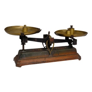 Painted Brass and Cast Iron Commercial Scale, France, 1880s For Sale