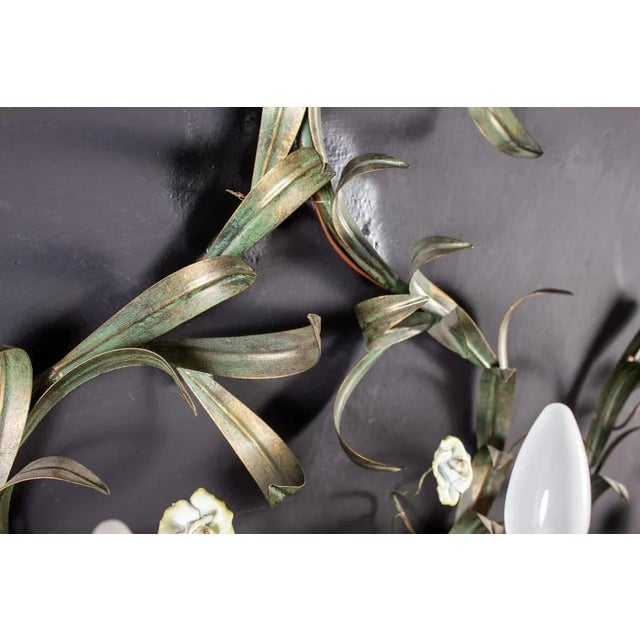 Large Italian Tole Leaves Wall Light with Colorful Porcelain Flowers, 1970 For Sale - Image 12 of 14