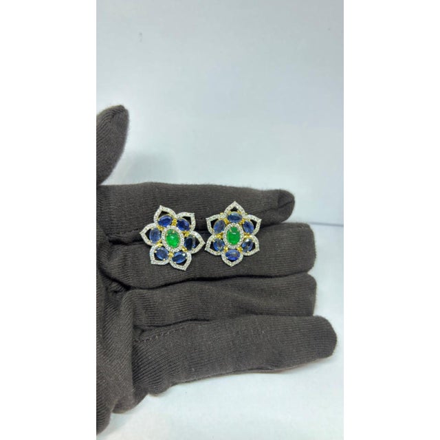 Natural Sapphire, Emerald, & Diamond Earring in 14k Gold For Sale In New York - Image 6 of 8