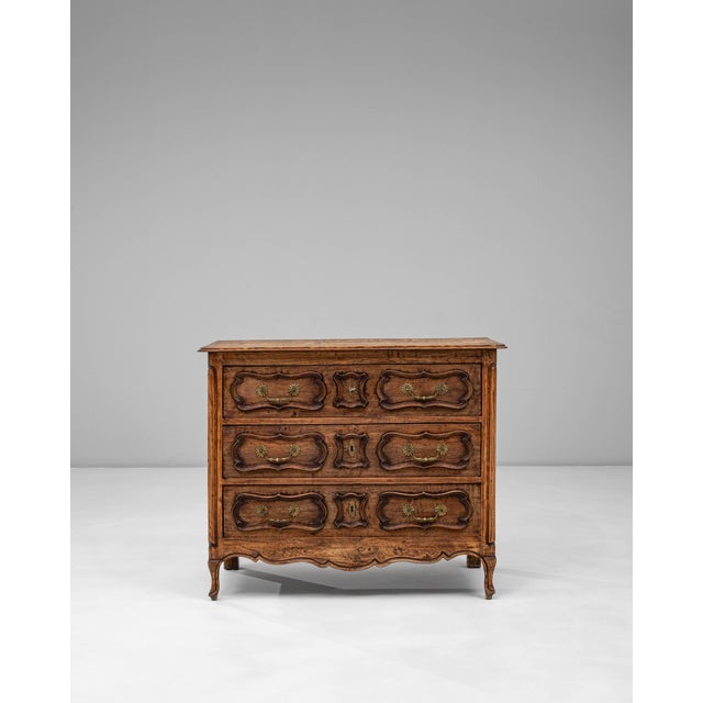 19th Century French Provincial Oak Chest of Drawers For Sale - Image 16 of 18