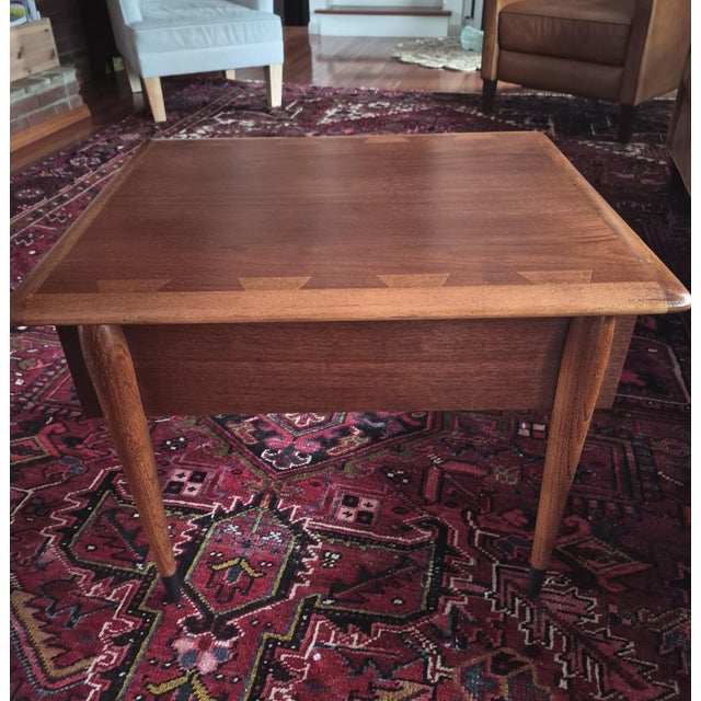 Mid-Century Modern Refinished Lane Acclaim End Table With Drawer, Mid-Century Modern, C. 1960 For Sale - Image 3 of 9