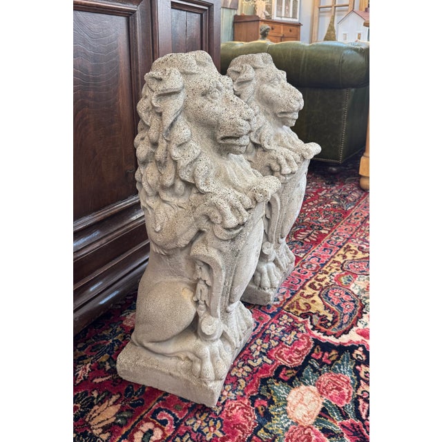 1940s Pair of American Concrete Lion Garden Statues, Circa 1940s For Sale - Image 5 of 10