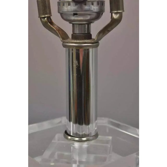 Vintage George Bullio Mid Century Modern Stacked Lucite "Beehive" Table Lamp For Sale In Philadelphia - Image 6 of 10