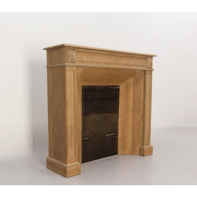 French Massive Fireplace Mantel in Molded Oak, 1890 For Sale - Image 4 of 15