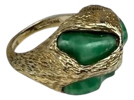Example of Postmodern Rings
