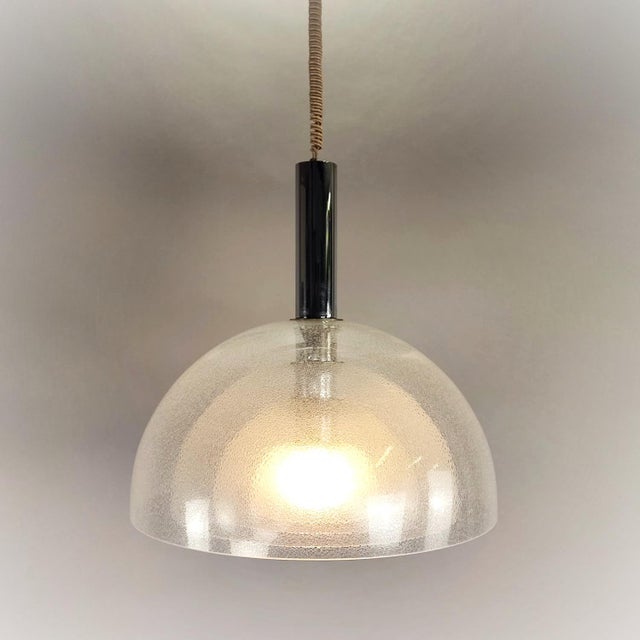1960s LT 338 Glass Pendant Lamp by Carlo Nason for AV Mazzega, 1960s For Sale - Image 5 of 15
