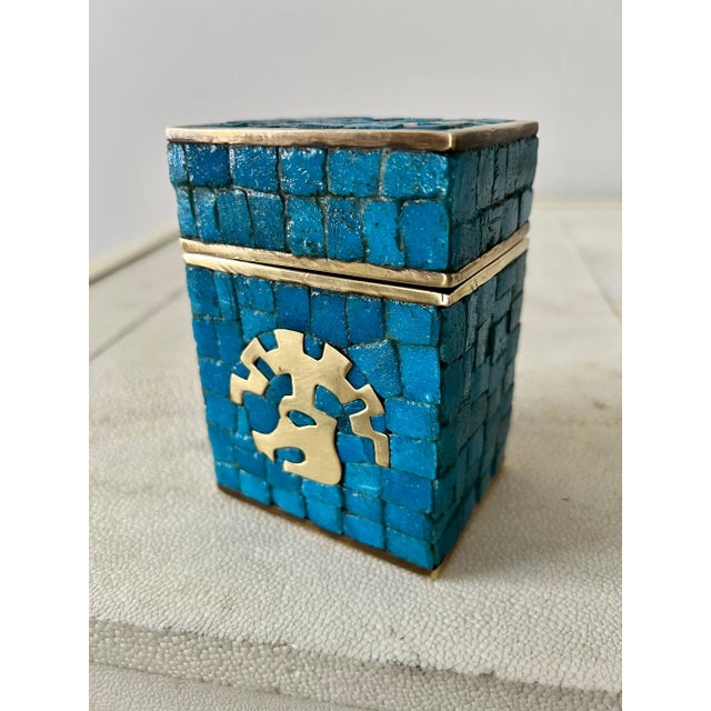 Handwrought Mid-Century Modern Mexican Mosaic and Brass Box by Salvador Teran For Sale In Los Angeles - Image 6 of 11