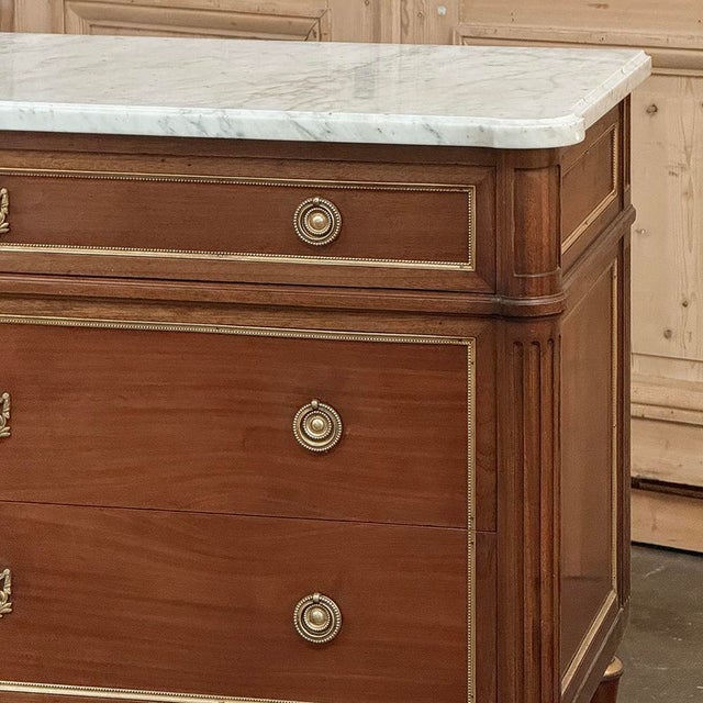 Auburn Antique French Louis XVI Mahogany Secretary ~ Commode With Carrara Marble For Sale - Image 8 of 15