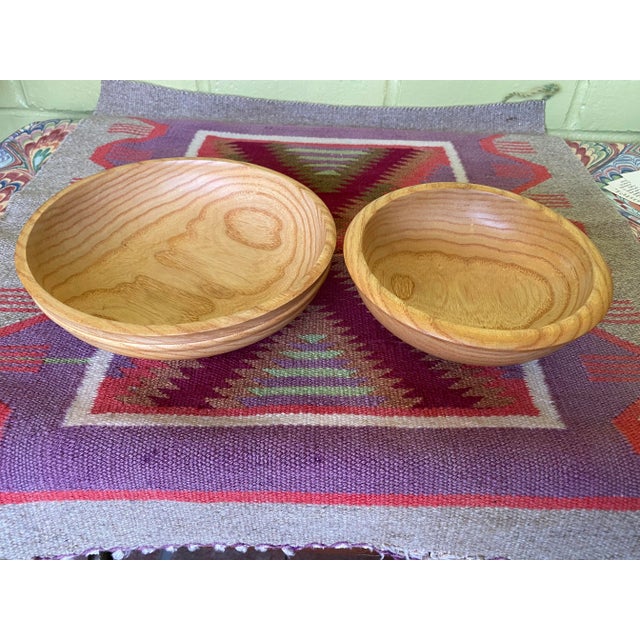Figurative Rodger Jacobs North Carolina Craftsman Artist Turned Wood Ash Bowls - a Pair For Sale - Image 3 of 13