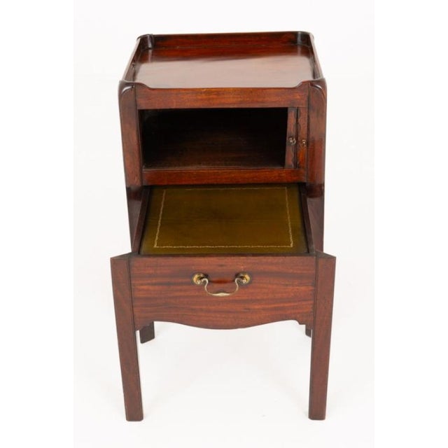 Georgian Mahogany Bedside Cabinet, 1800 For Sale - Image 5 of 7