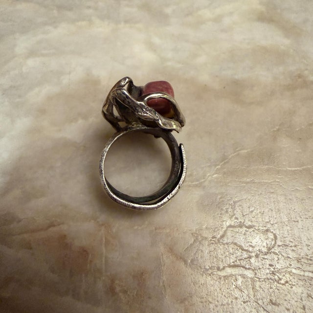Sculptural Ring With a Silver-Toned Metal Pink Stone Krahe For Sale In San Diego - Image 6 of 9