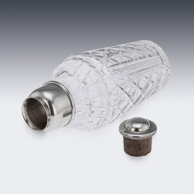 1940s 20th Century English Silver & Cut Glass Cocktail Shaker from Mappin & Webb, 1949 For Sale - Image 5 of 16