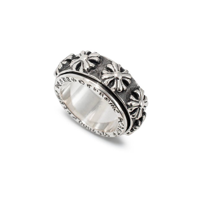 Brand: Chrome Hearts Gender: Men’s Metal Type: 925 Sterling Silver Ring Size: 9 Width: 10.50 mm Weight: 22.96 grams CHROME...