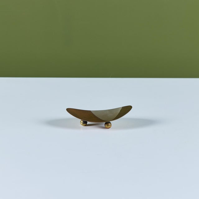 Mid-Century Modern Metales Casado Mexican Brass and Copper Dish For Sale - Image 3 of 15