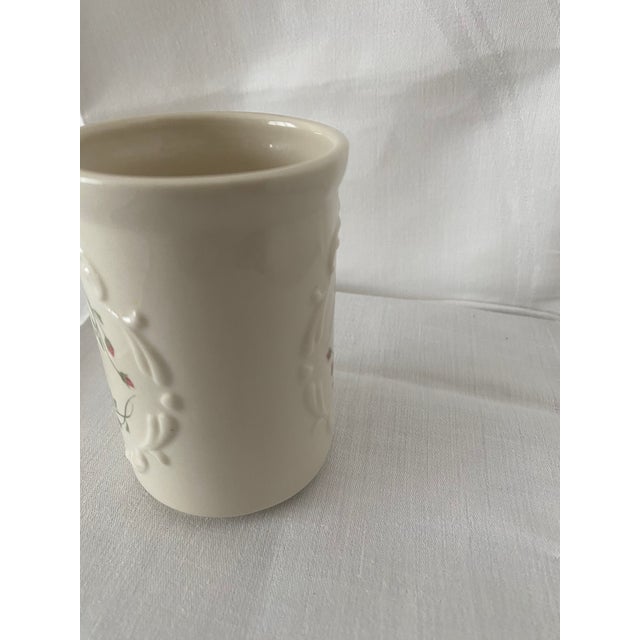 Ivory Late 20th Century Lenox Rose Manor Pink China Bathroom Tumbler - Lenox Ivory Porcelain Excellent Condition. For Sale - Image 8 of 10
