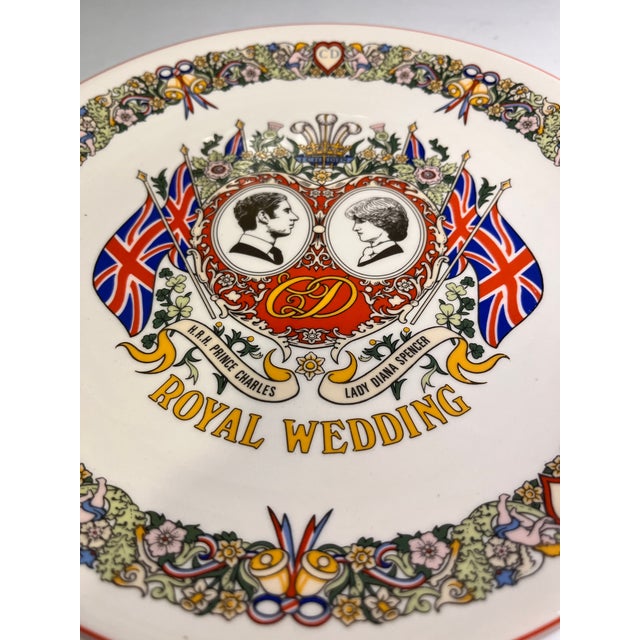 Illustration 1981 Royal Wedding Diana and Charles Plate For Sale - Image 3 of 5