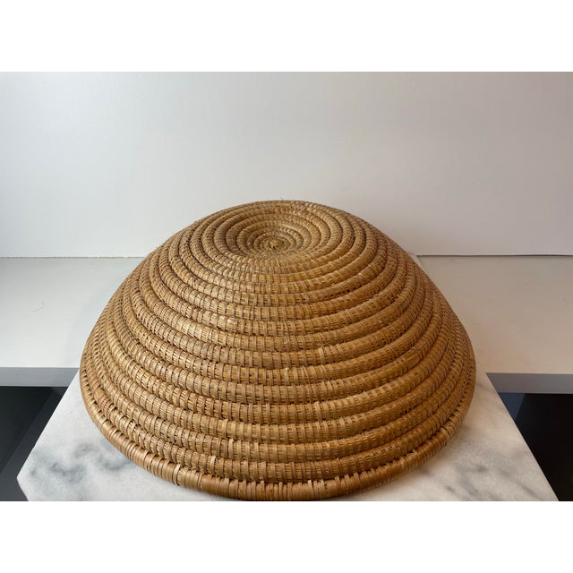 Late 20th Century Handwoven Coiled Rattan Shallow Basket Bowl Natural Fiber Boho & Coastal Decor For Sale - Image 4 of 9